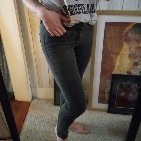 GARAGE ☆ High Waist Jegging in washed out black like new - Picture 7 of 9